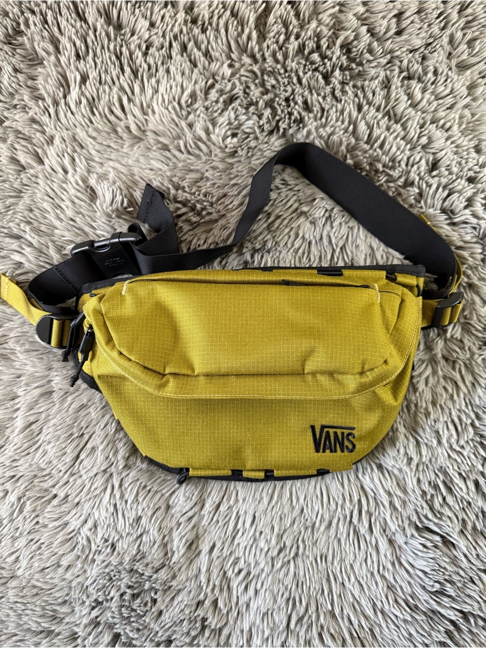 Vans Cordura Waist Bag Fanny Pack Mustard Yellow Black Crossbody Streetwear